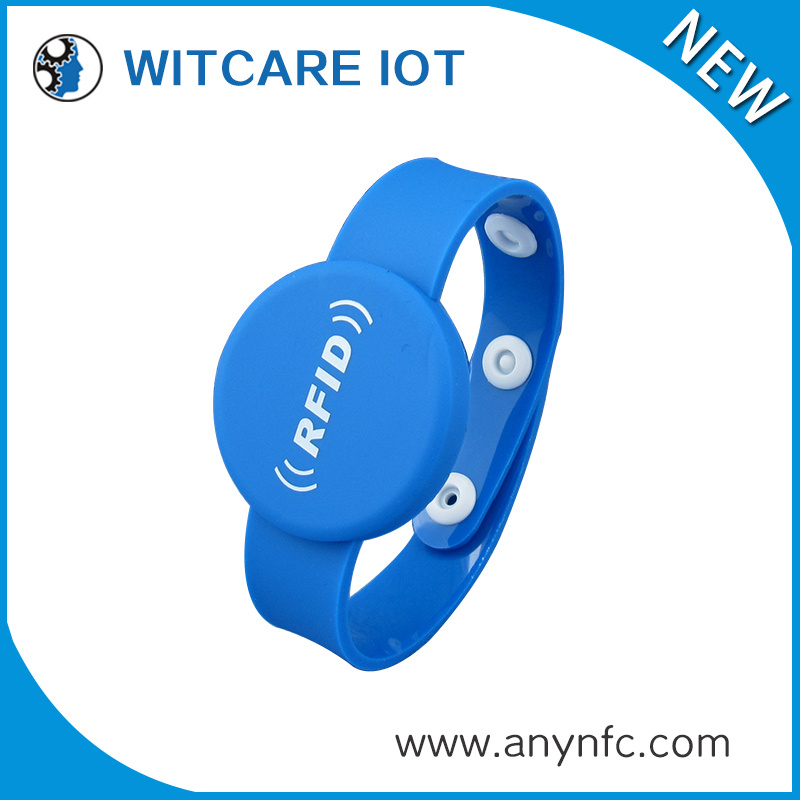 PVC Soft Rubber RFID Bracelet for Entrance Management