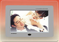 Digital Picture Frame (PF760)