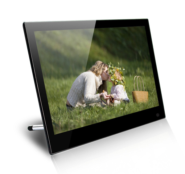 14 Inch LCD Screen