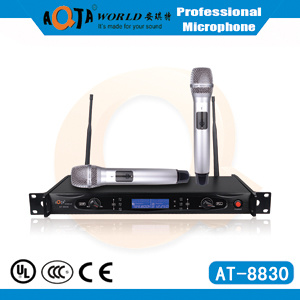 Professional UHF Wireless Microphone System