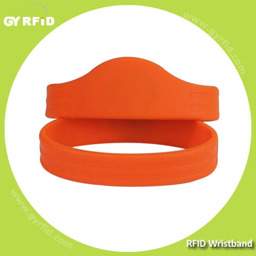 Wrs11 New Shape ISO14443A Nfc Silicon Wristbands (GYRFID)