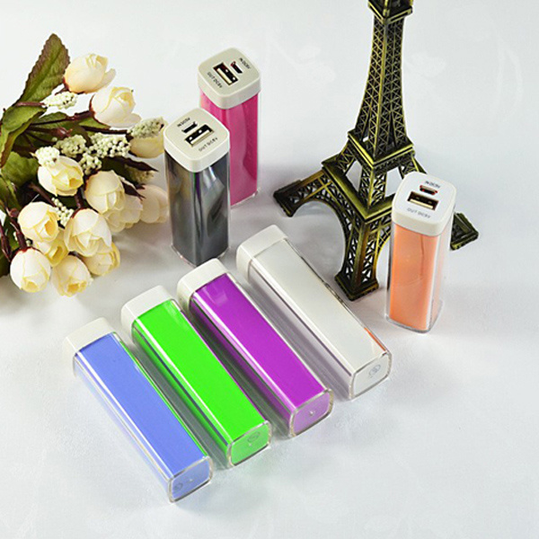 China Hot Sale 2600mAh 18650 Li-ion Portable Universal Portable Lipstick Mobile Phone Battery Charger for iPhone Samsung HTC