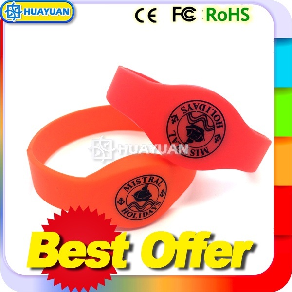 Perso Soft 125kHz Tk4100 Silicone RFID Wristband for SPA Club