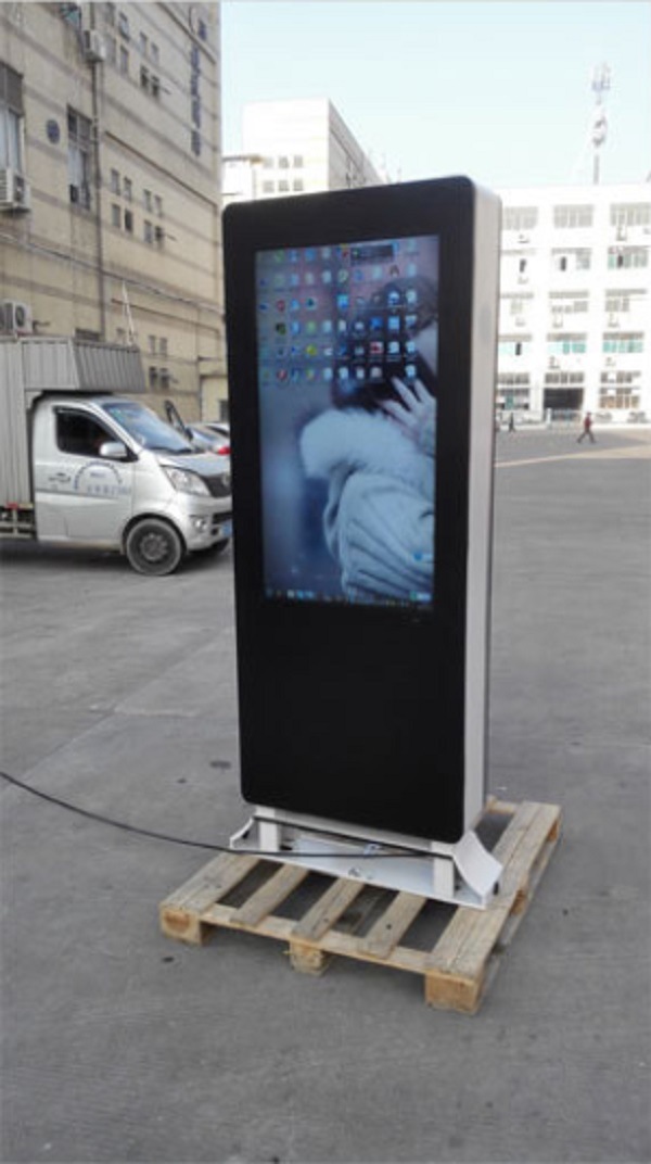 55inch IP65 Dynamic LCD Display