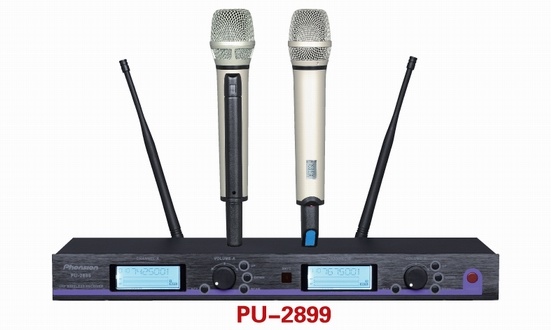 PU-2899 Two Handheld Charging Wireless Microphone