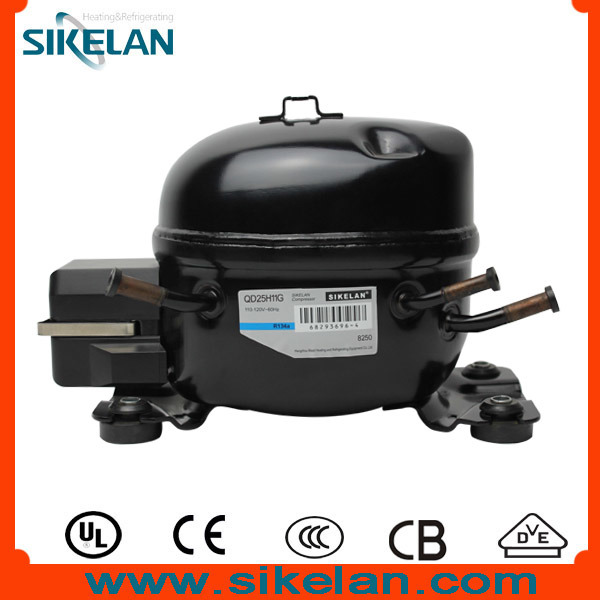 Small Refrigerator with Qd25h11g AC Compressor