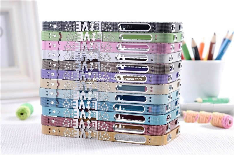 Mobile Phone Accessories Frame for iPhone 5g, New Luxury with Decorative Diamond Metal Frame