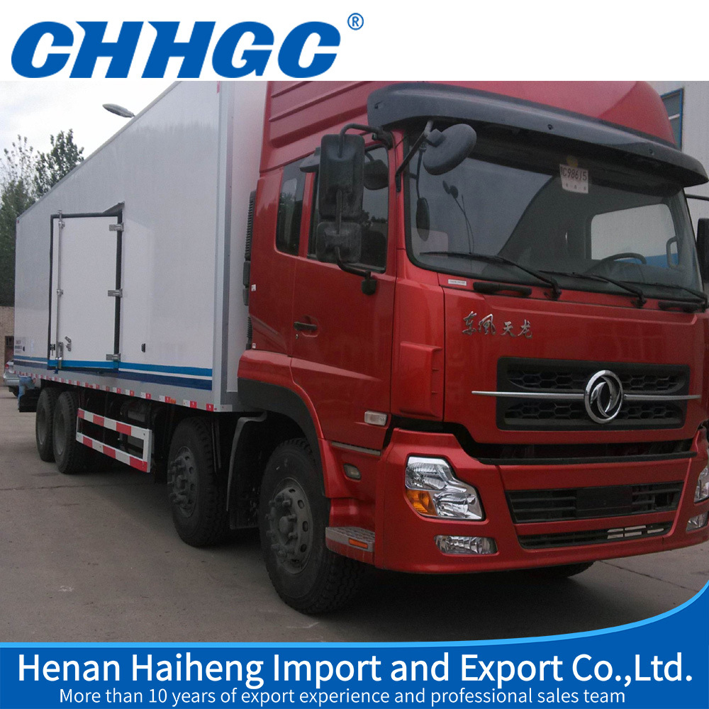 3.5t Payload Dongfeng Refrigerator Car with Meat Hook