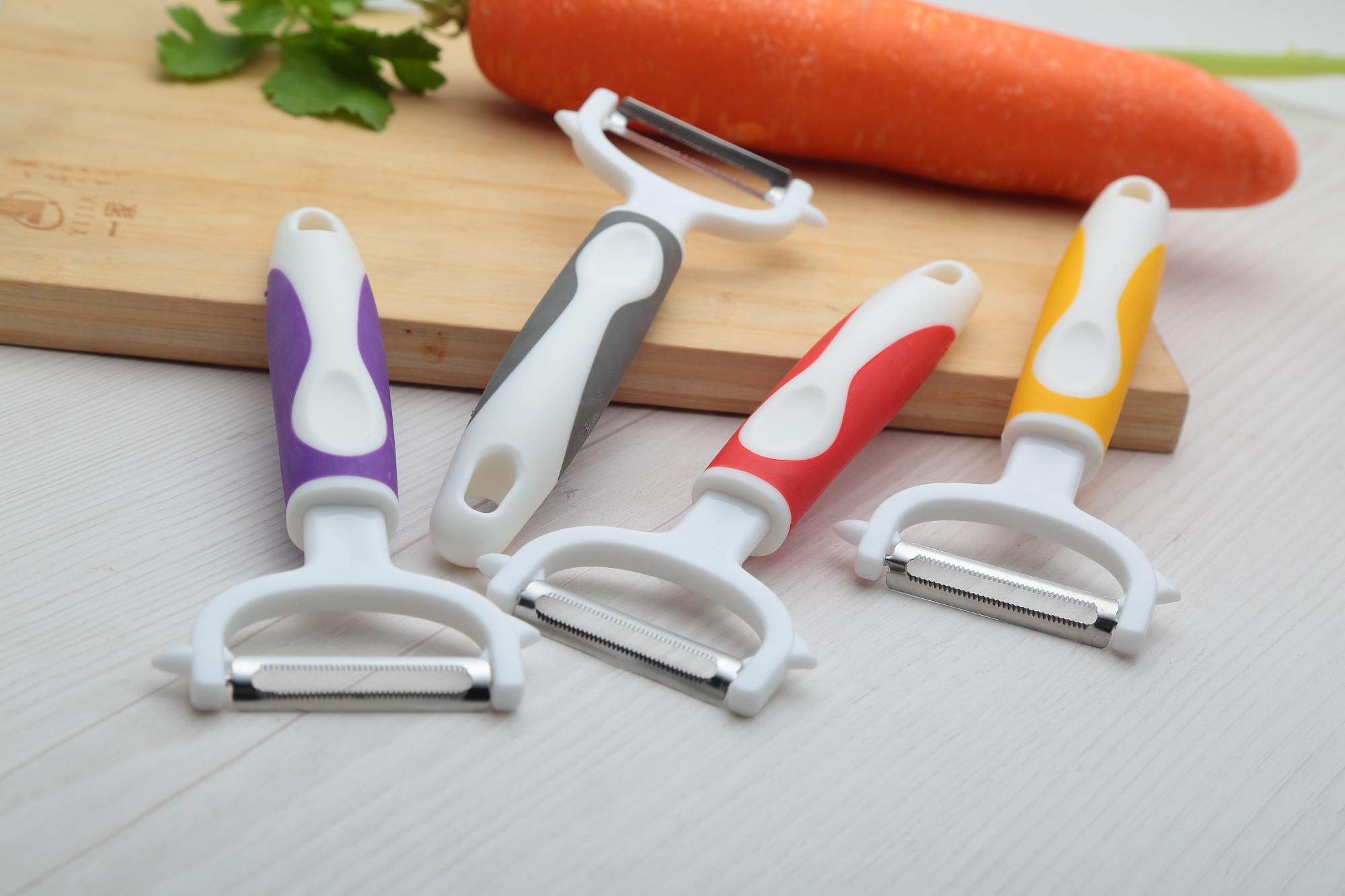 Creative Gadget Paring Knife as Kitchen Tools/Utensils (QW-0145)