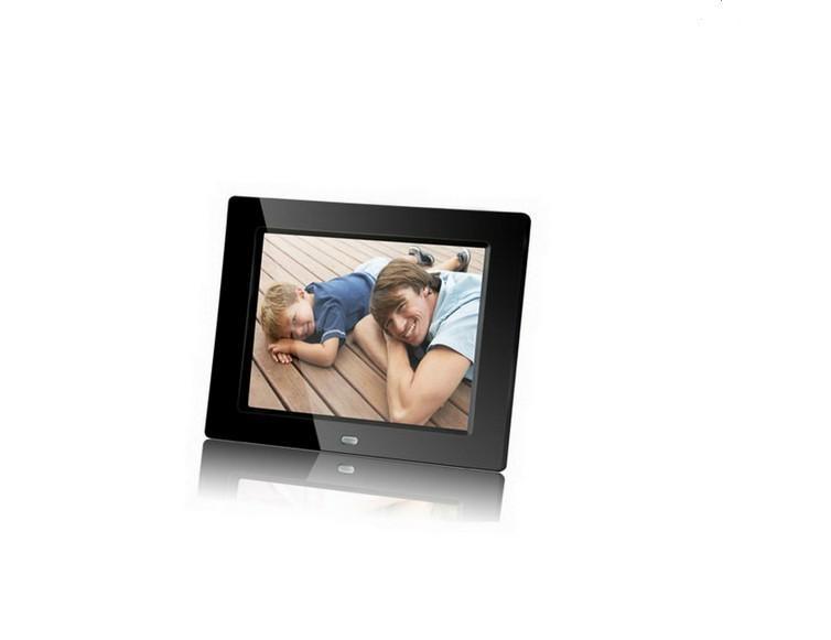 9.7 Inch Advanced Multi-Media Functio Digital Picture Frame