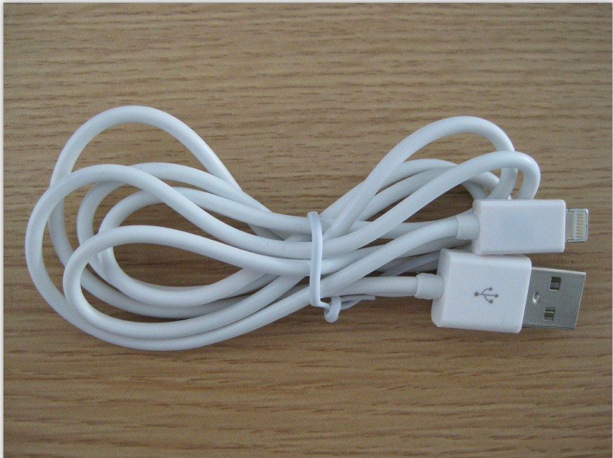 USB Cable for iPhone 5