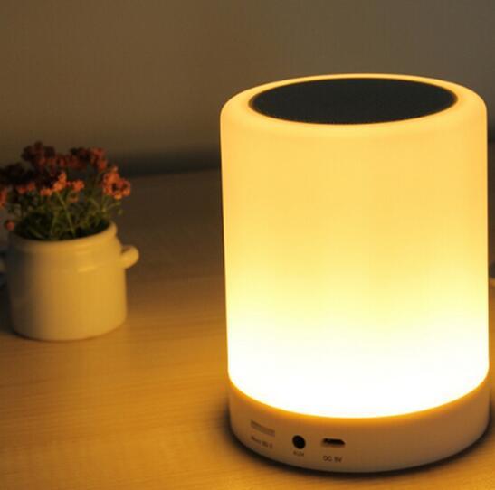 Wireless Smart Flashing LED Bluetooth Lighted Speaker