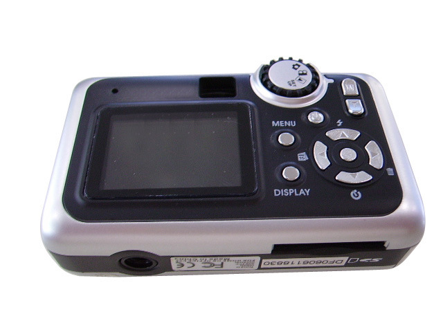 3. 1 Mega Pixels Digital and PC Camera in One (CD-310CK)