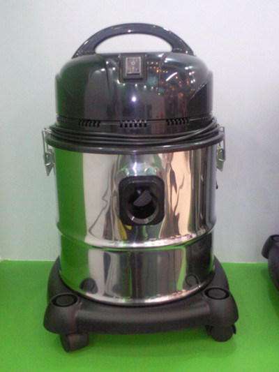 Wet Dry Vacuum Cleaner