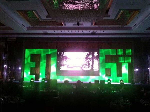 IP43 LED Screen Indoor Full Color LED Display