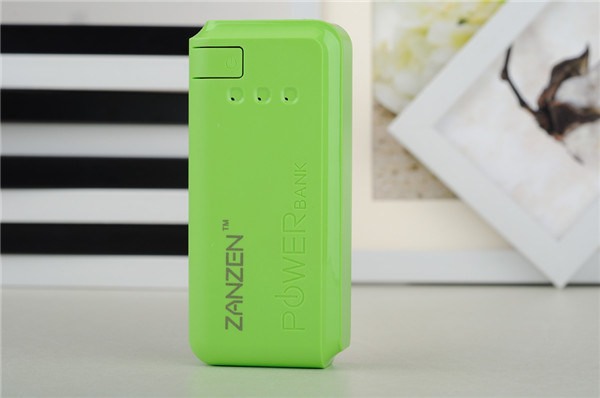 Hot-Selling Travel Slim Power Bank