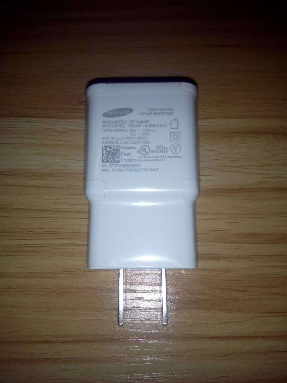 Wholesale High Quality Original USB Charger (EP-TA20JWE) for Sumsung Mobile Phone Applying to Note4, Note5, S6, S6+
