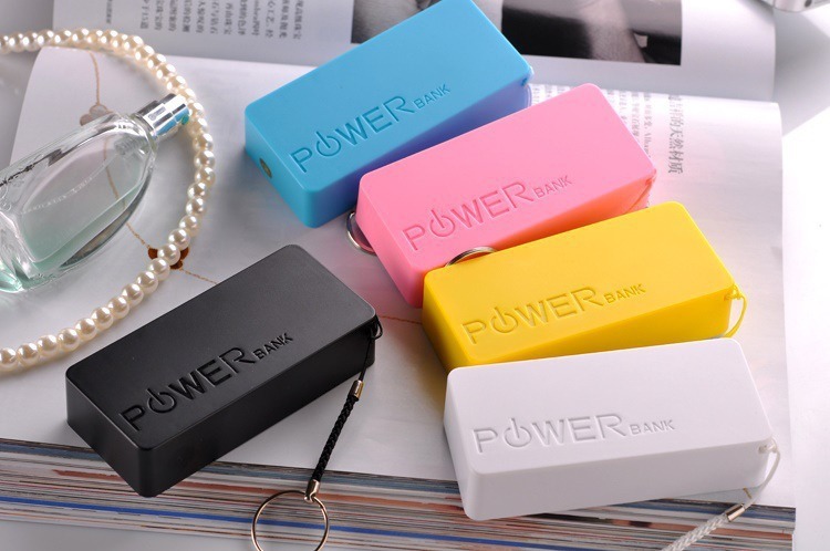 RoHS&CE&FCC Power Display 3000mAh Power Bank PB033