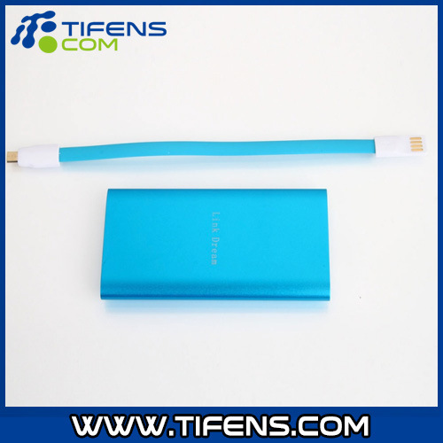 Portable 5600mAh Mobile Power Bank