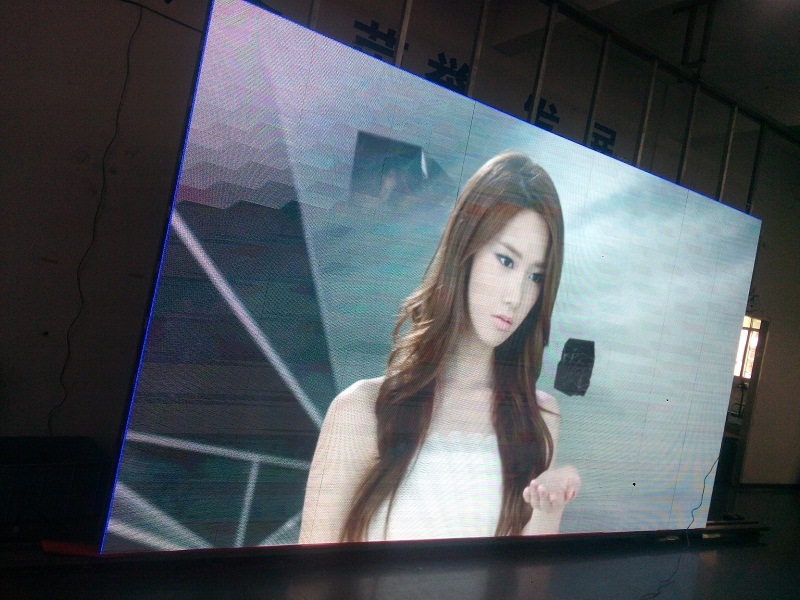 pH8 Indoor Full Color LED Display for Performance