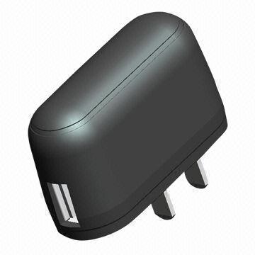 5V/1A USB Mobile Phone Charger with 100 to 240V, 50/60Hz Input and USB Socket