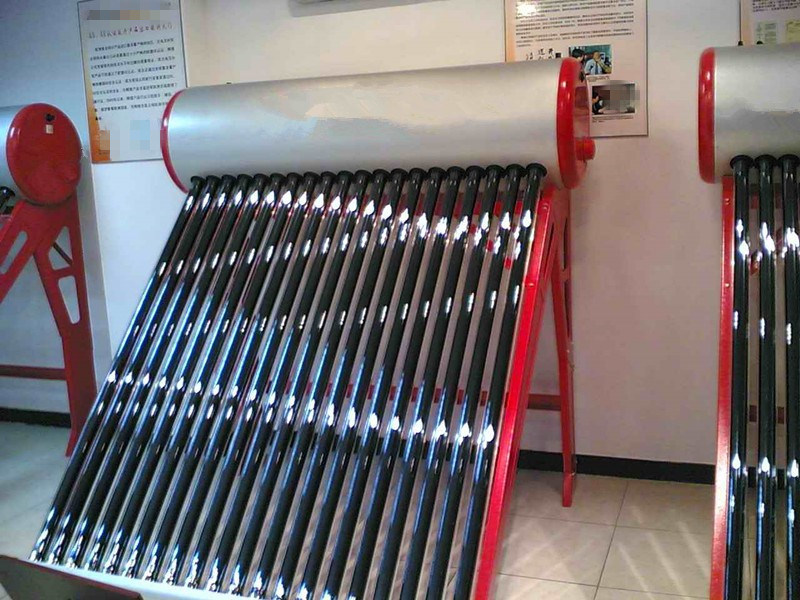 Evacuated Tubes 200 LTR Solar Collector Water Heater