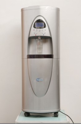 Good Perfomance Atmospheric Water Generator (HR-77L)