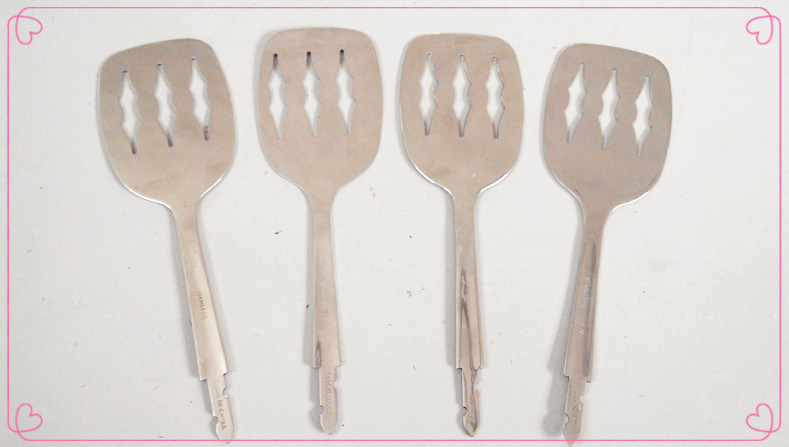 The Common Used Stainless Steel Spatulas in Kitchenware