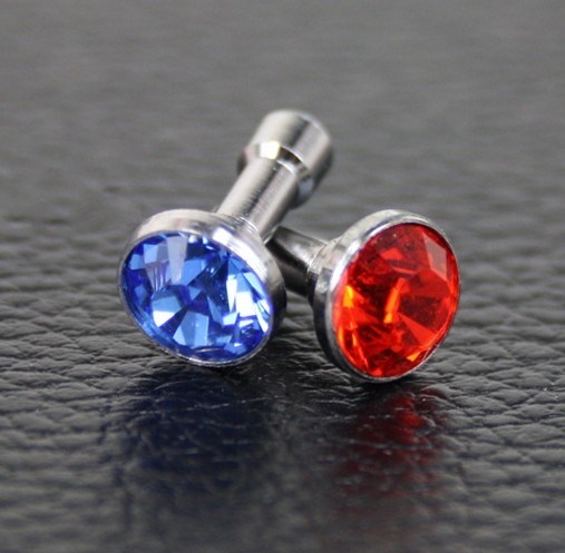 Diamond Dust Plug for iPhone 4 Ear Cap